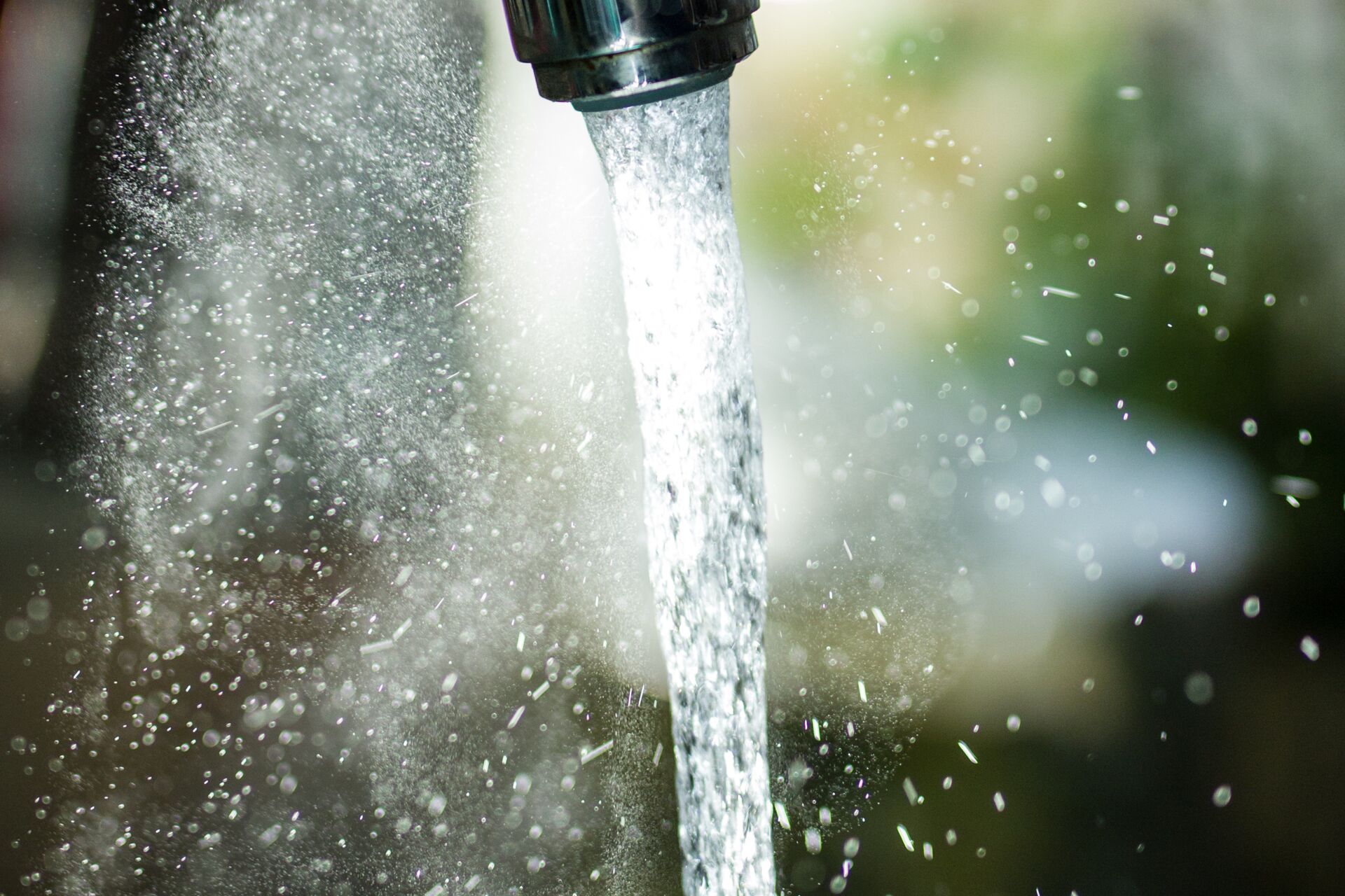 Reinigung & Desinfektion für Trinkwasserleitungen